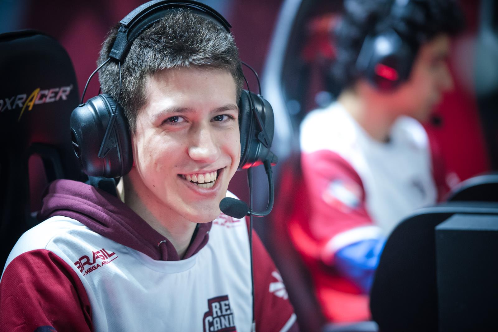 Caos é dispensado e está fora da Red Canids