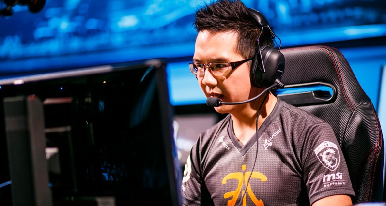 Filho Pródigo! Yellowstar volta à Fnatic