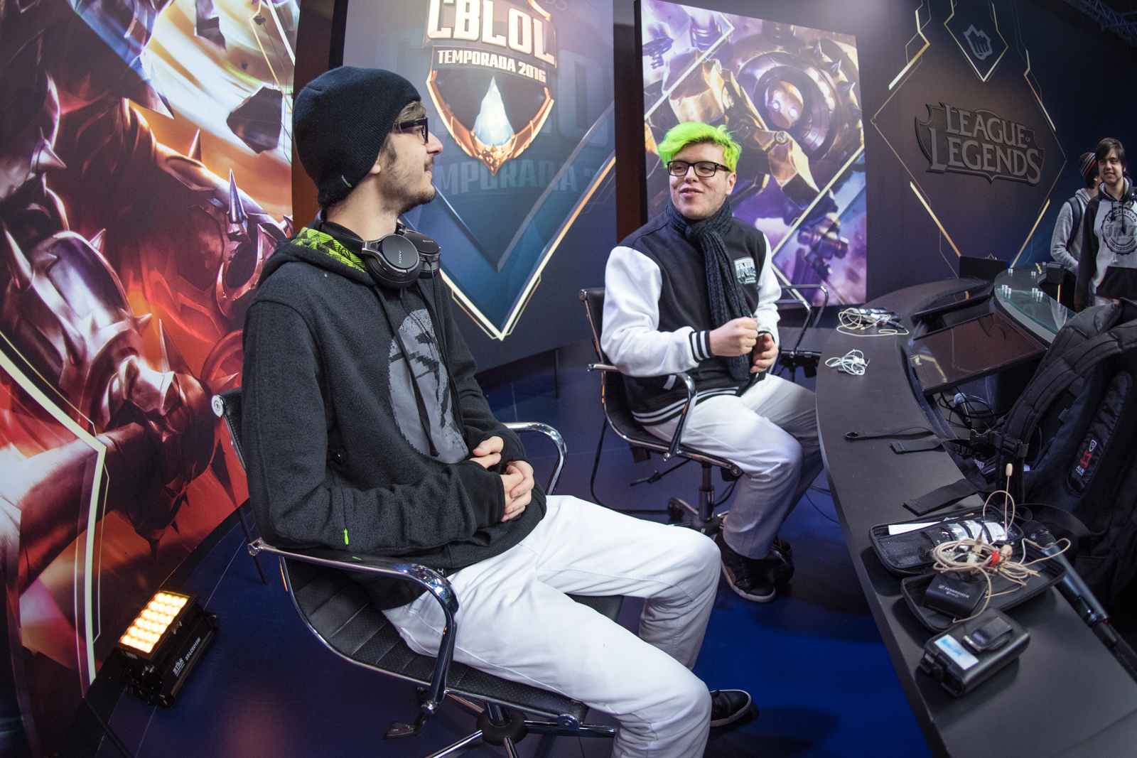 Revolta e Jockster falam sobre jogo contra a paiN e playoffs do CBLOL