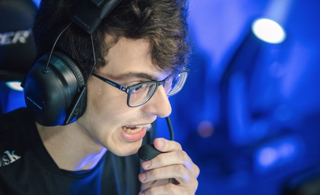 “Vou praticar bastante para virar o melhor como eu era antigamente”, afirma Mylon em entrevista