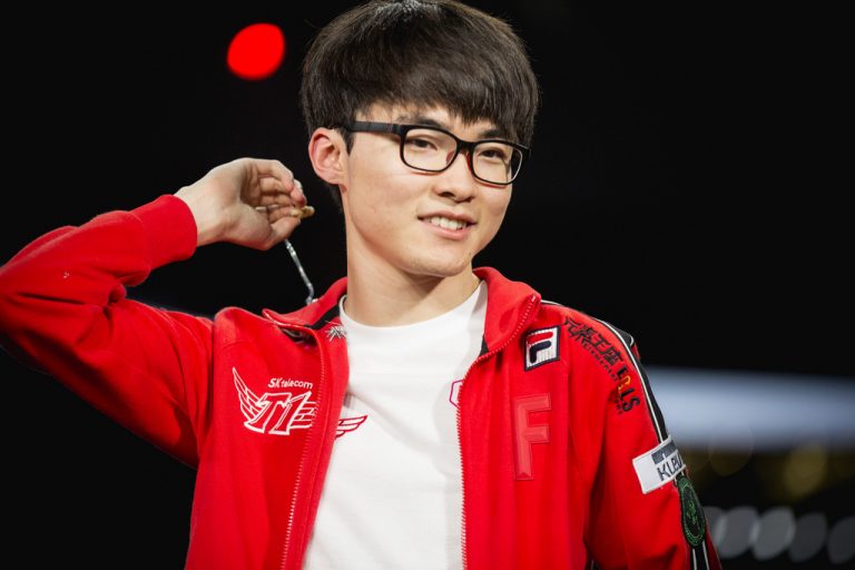 SKT T1 quebra “maldição do mundial” e garante vaga no Worlds 2016