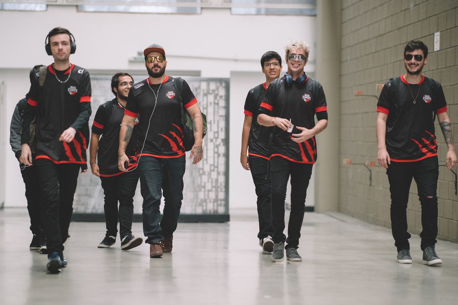 Sem luz, Red Canids não consegue treinar para segunda semana do CBLOL