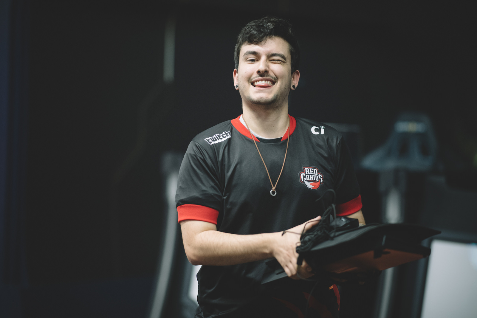 Com 4 vitórias com a “barata”, Nappon explica a força do Kha’Zix no meta atual