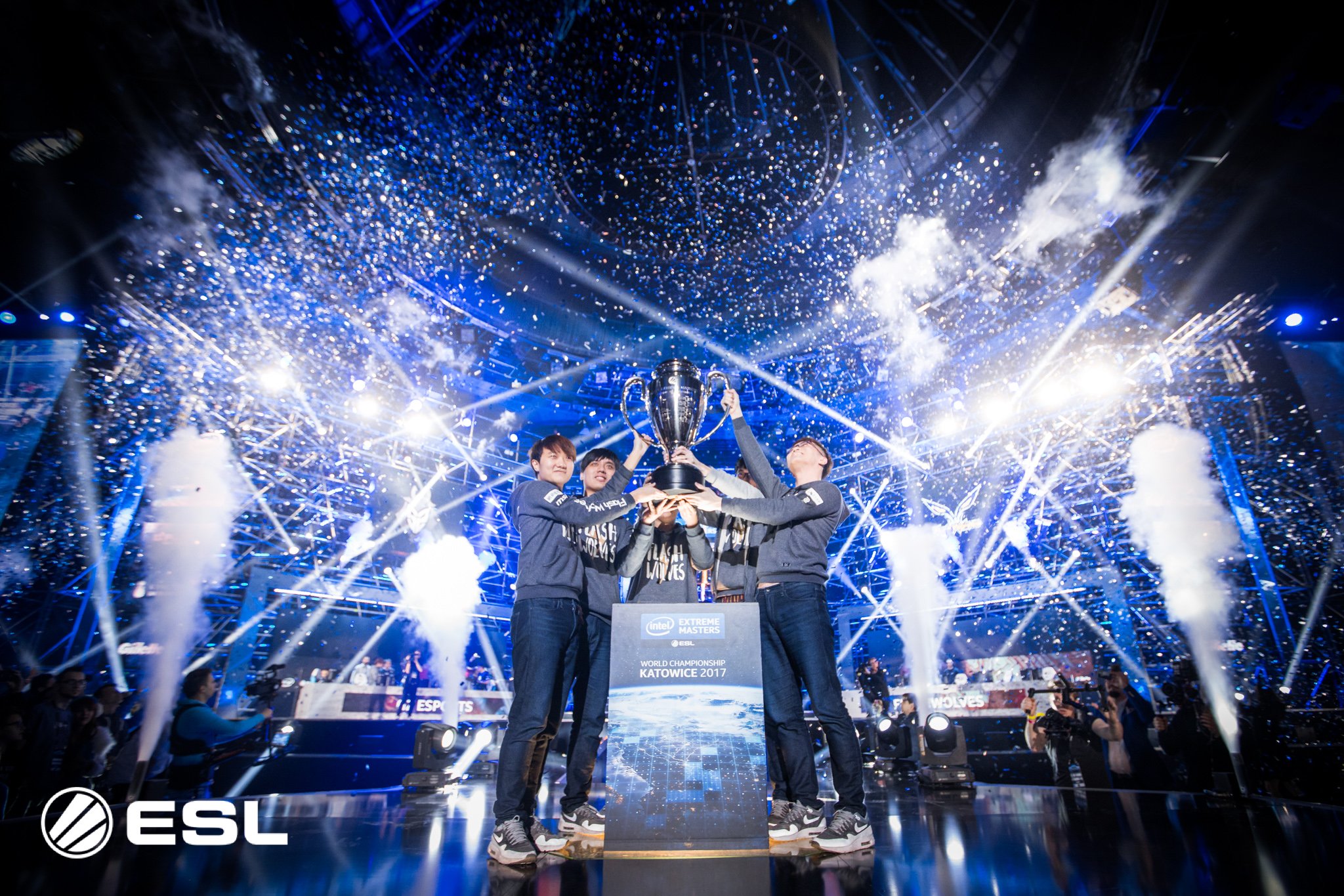 Flash Wolves é a grande campeã da IEM Katowice 2017 de League of Legends