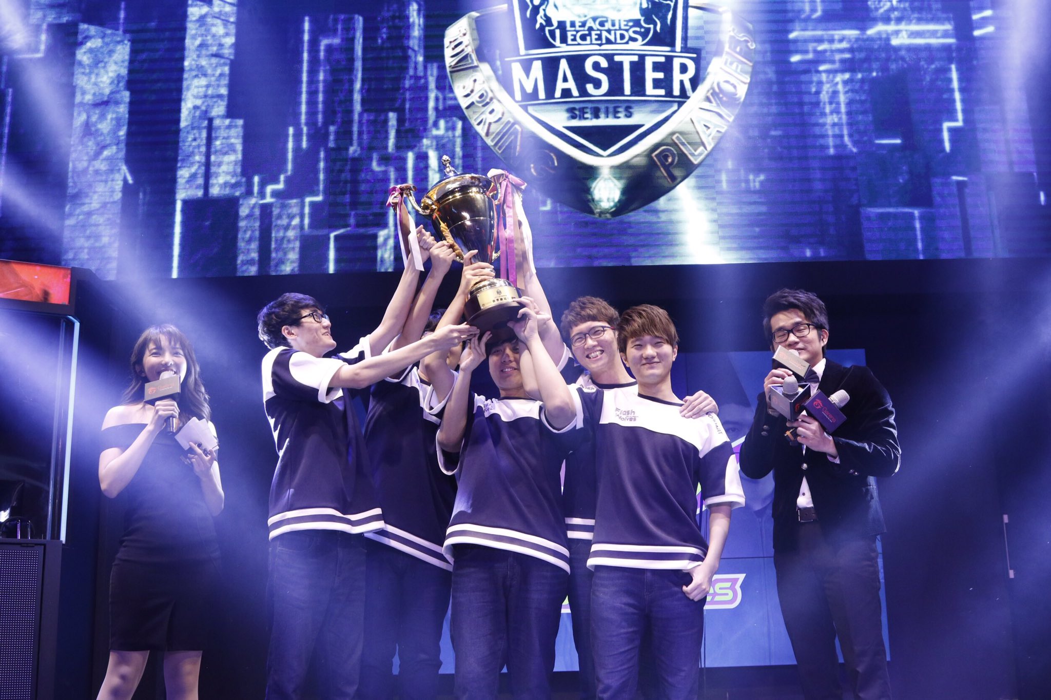 Flash Wolves vence ahq e está classificada para o MSI 2017 no Brasil