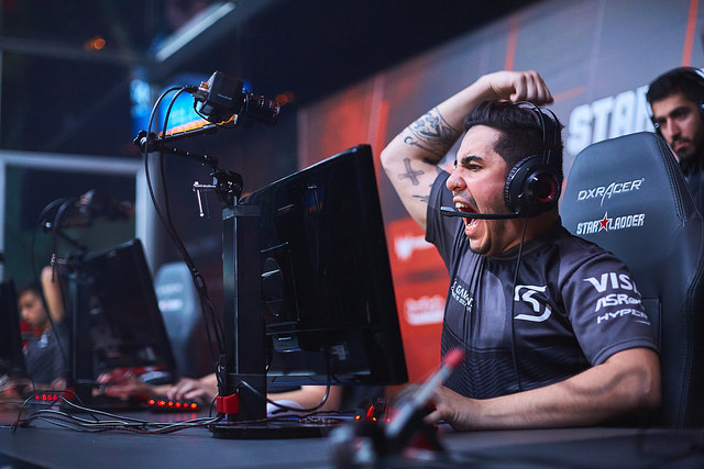 SK Gaming bate Cloud9 e vai à semifinal do cs_summit 2017