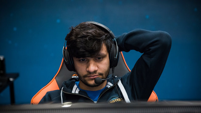 Jogada incrível de fer faz narradores gringos falarem palavrão em português