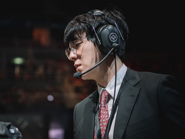 LoL: kKoma aponta preparo mental e experiência como trunfos da SKT para a final da LCK