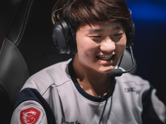“Quando jogamos contra a SKT nós sentimos menos pressão” conta SwordArt
