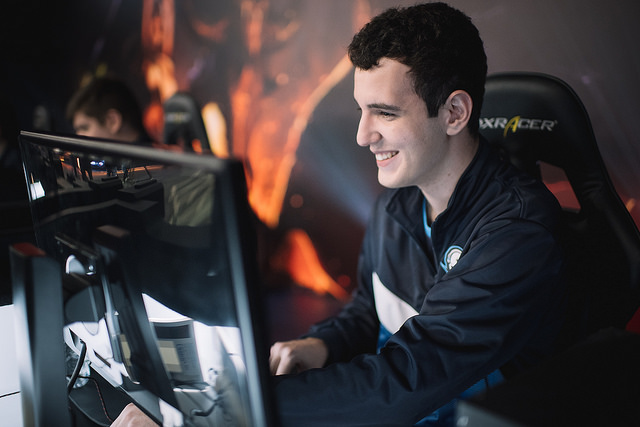 ProGaming bate Team One e está na liderança isolada do CBLOL
