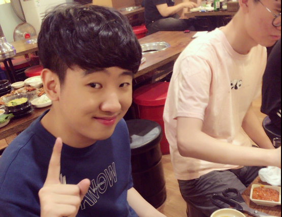 Khan, top laner da Longzhu, se destaca com jogadas contra a SKT na LCK