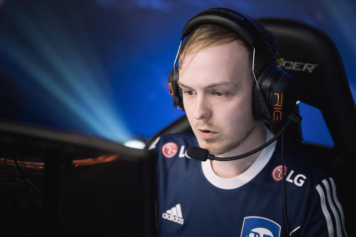 Menos de dois meses depois, Visdom deixa o CNB