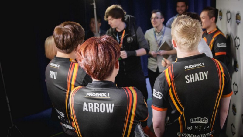 Argumentando contra os convites do Rift Rivals