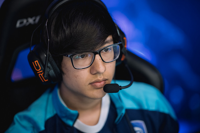 “Pensei em dar uma pausa no split”, revela TinOwns sobre problemas com Strong