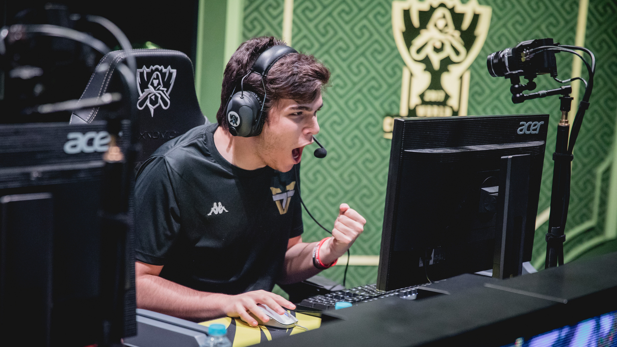 RedBert assina com INTZ; Multa rescisória foi de 100 mil reais