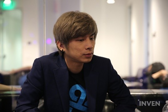 Reapered, Coach da C9, garante visto após complicações e estará no Mundial da China