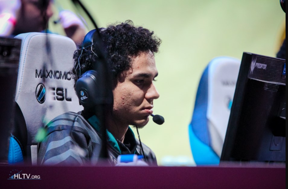 ELEAGUE: Immortals perde para Fnatic e não passa da fase de grupos
