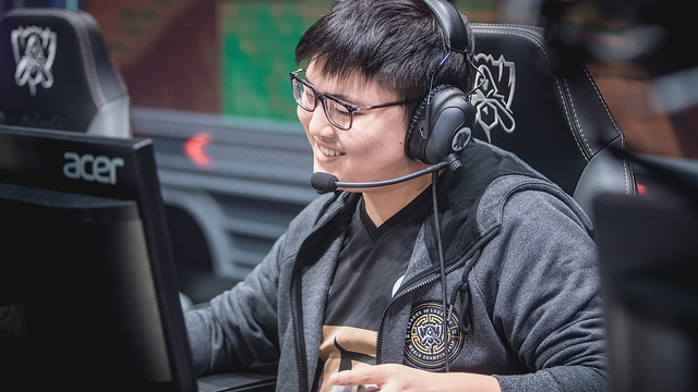 RNG e Samsung Galaxy avançam para as quartas de final do Mundial 2017