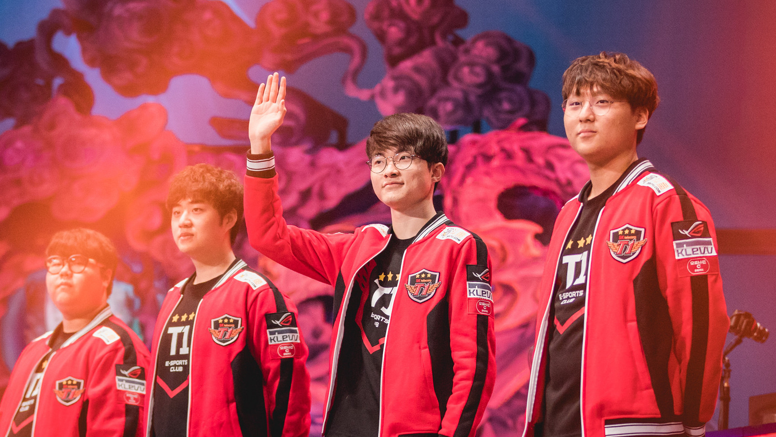 Em série incrível, SKT cala torcida chinesa e parte para sua quarta final do Mundial