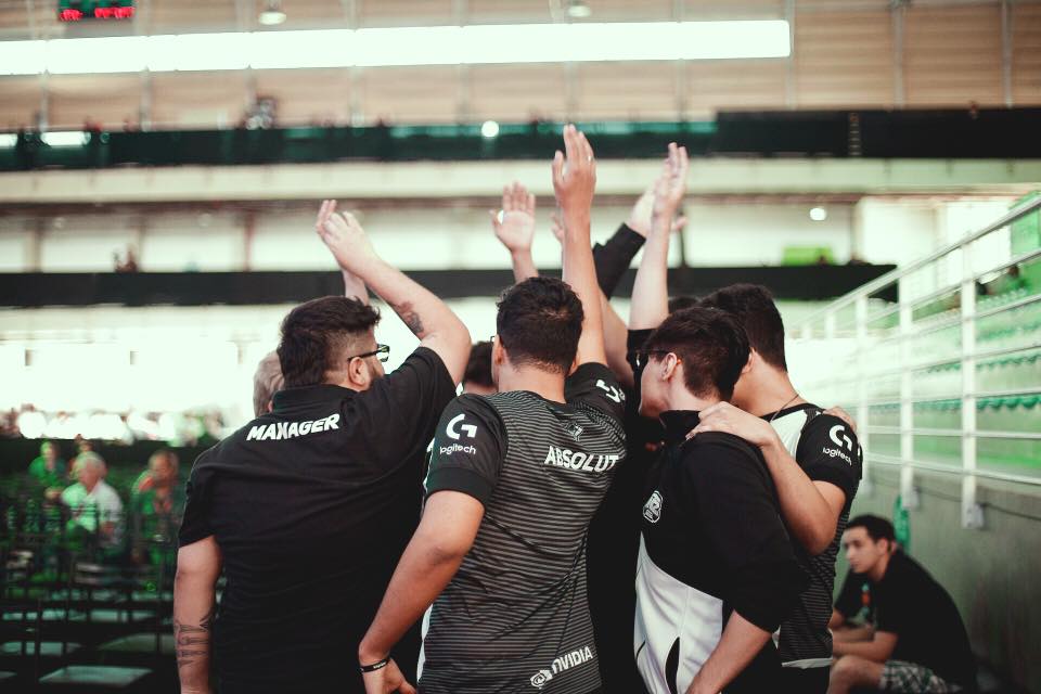 INTZ domina paiN na semifinal da Superliga ABCDE