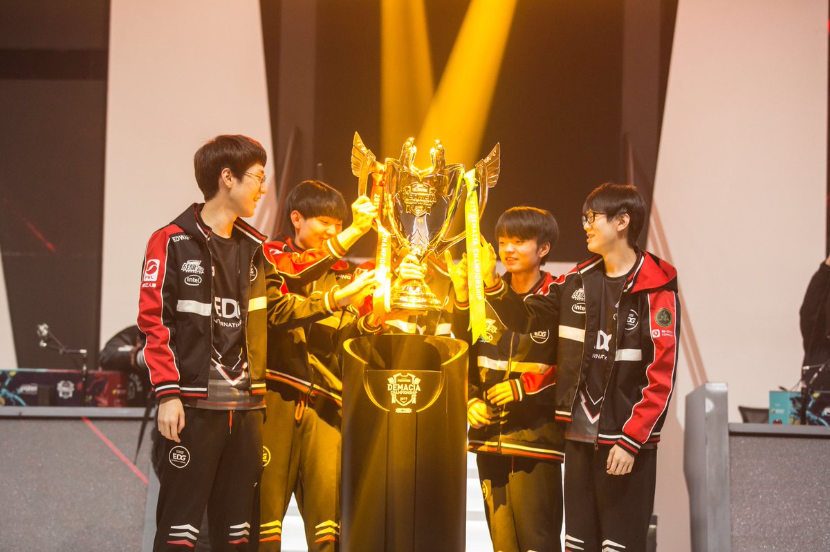 EDG vence Snake e é campeã da Demacia Championship