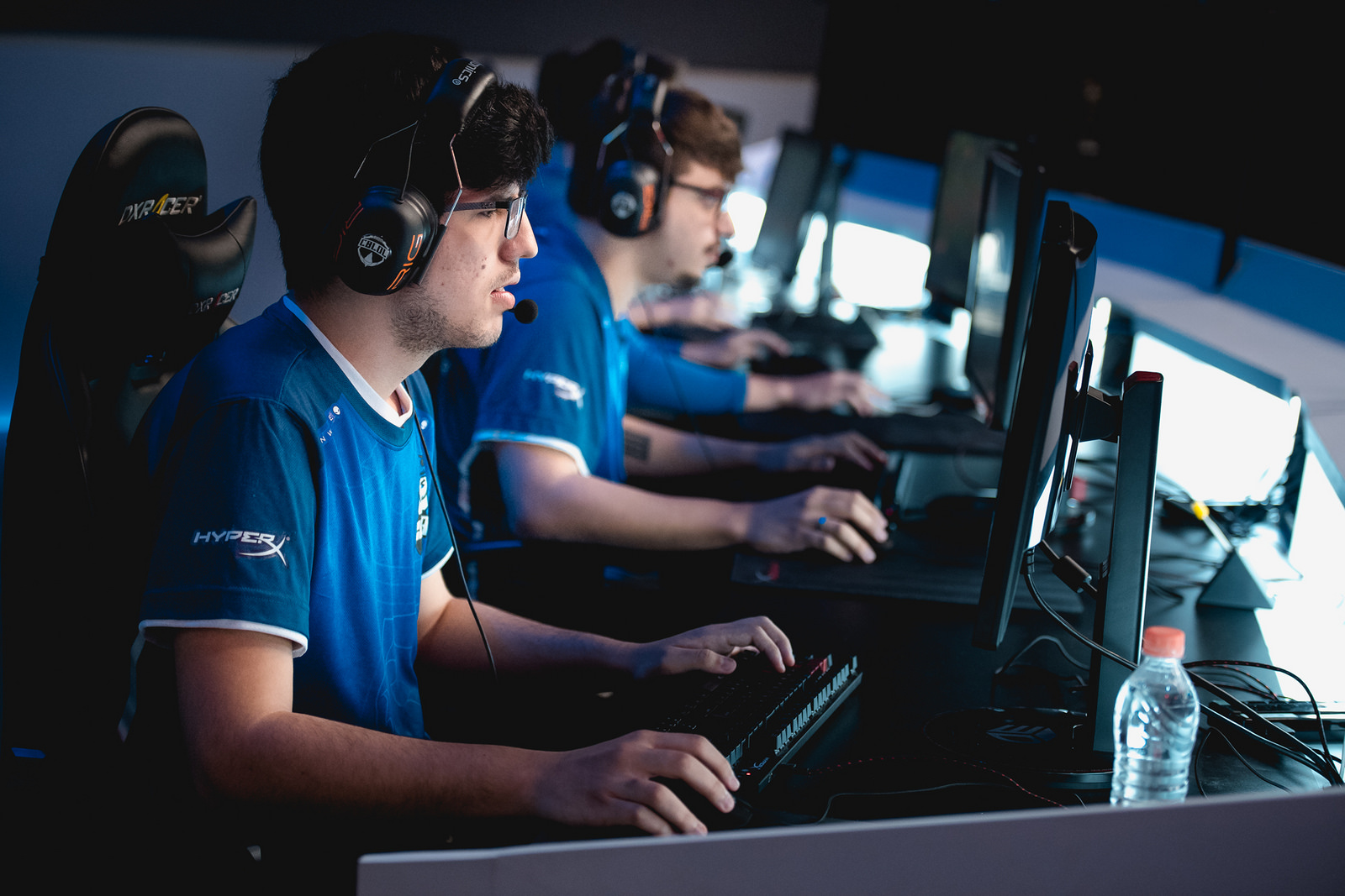 CNB anuncia que Robo jogará como mid laner contra a paiN