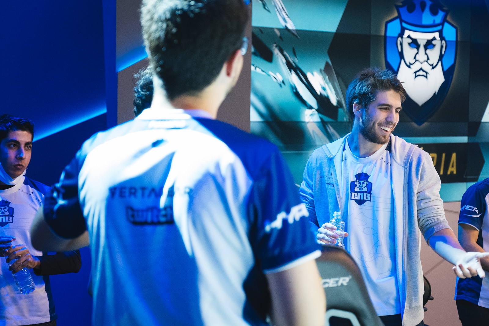 CNB atropela Team One e vence série por 2-0