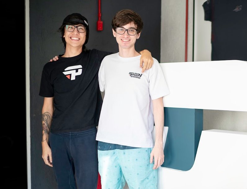 paiN anuncia permanência de TinOwns e Matsukaze na equipe