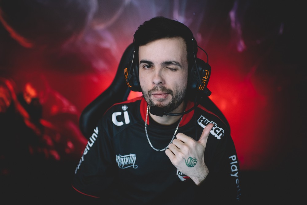 paiN Gaming e RED Canids estão perto de realizar troca de Loop por Nappon e Dioud