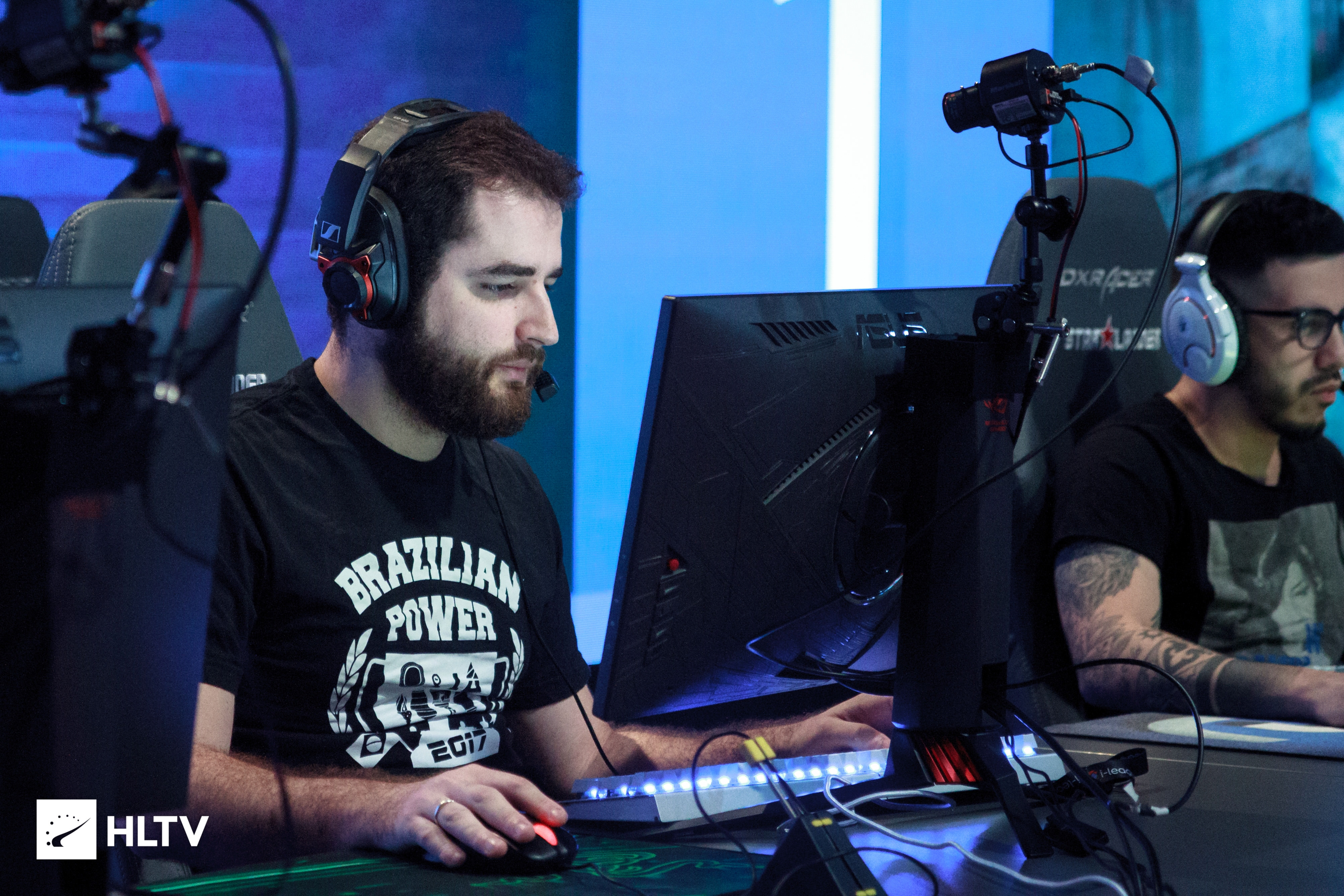 Após susto, SK Gaming vence na estreia da StarSeries