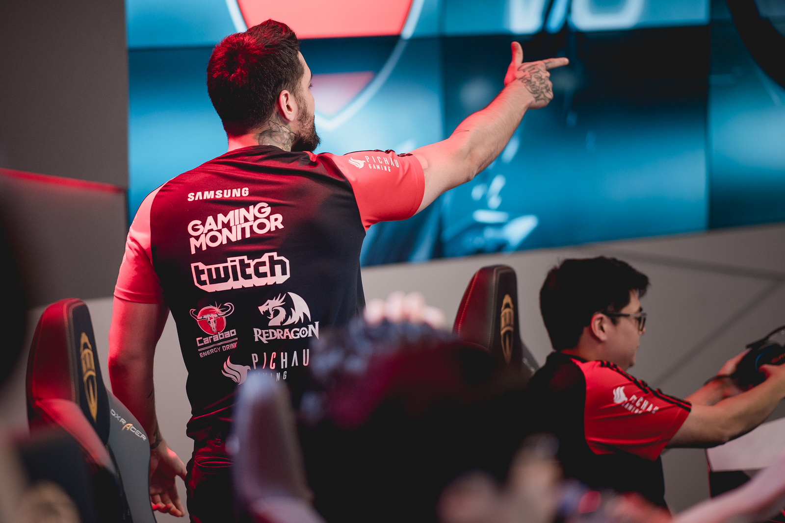 brTT comenta vitória, afunilamento de recursos e marca de 1000 abates