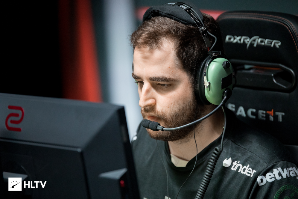 Natus Vincere mostra superioridade, vence MIBR e está na final do FACEIT Major