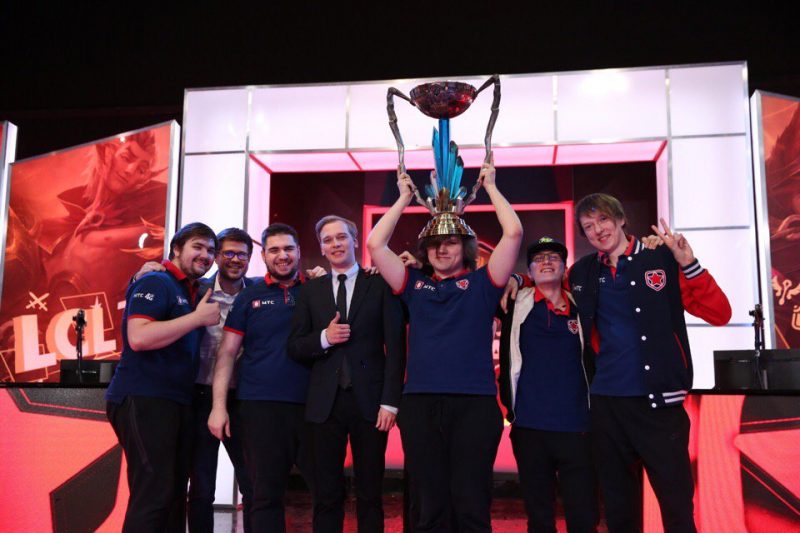 gambit titulo 2 split