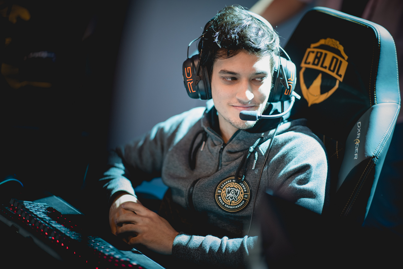 Santos anuncia a contratação de Prb e participará da Superliga 2018