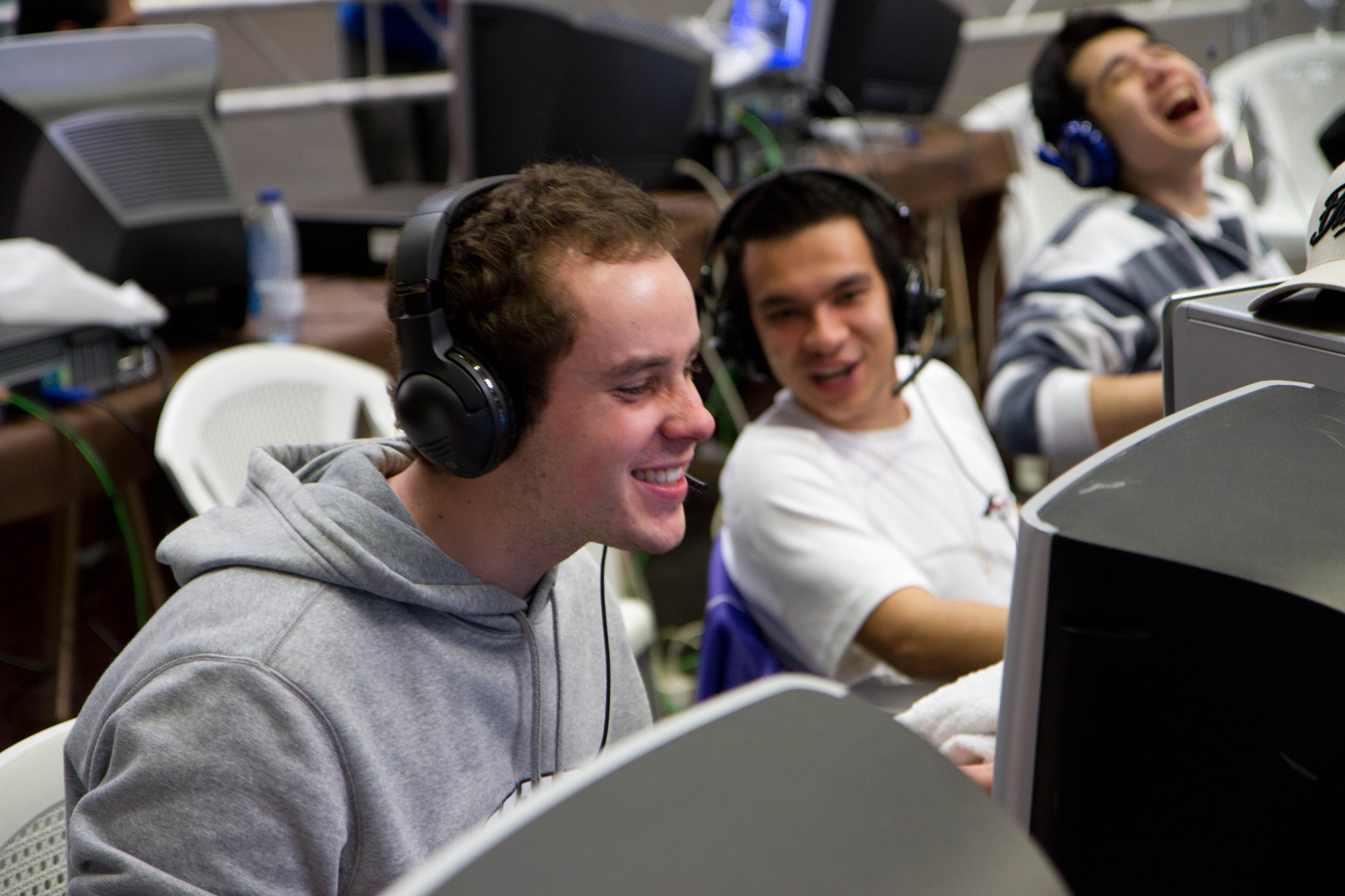 Spacca não é mais jogador da FURIA; Ablej atuará na equipe principal