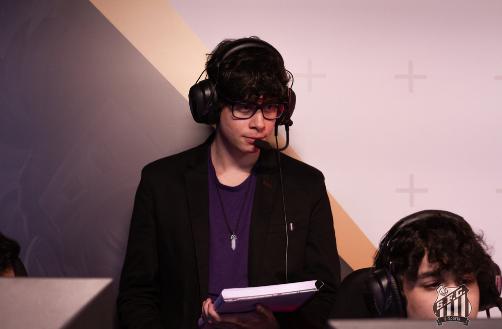 Estreante como coach, Danagorn comenta experiência na função e série contra Falkol na Superliga