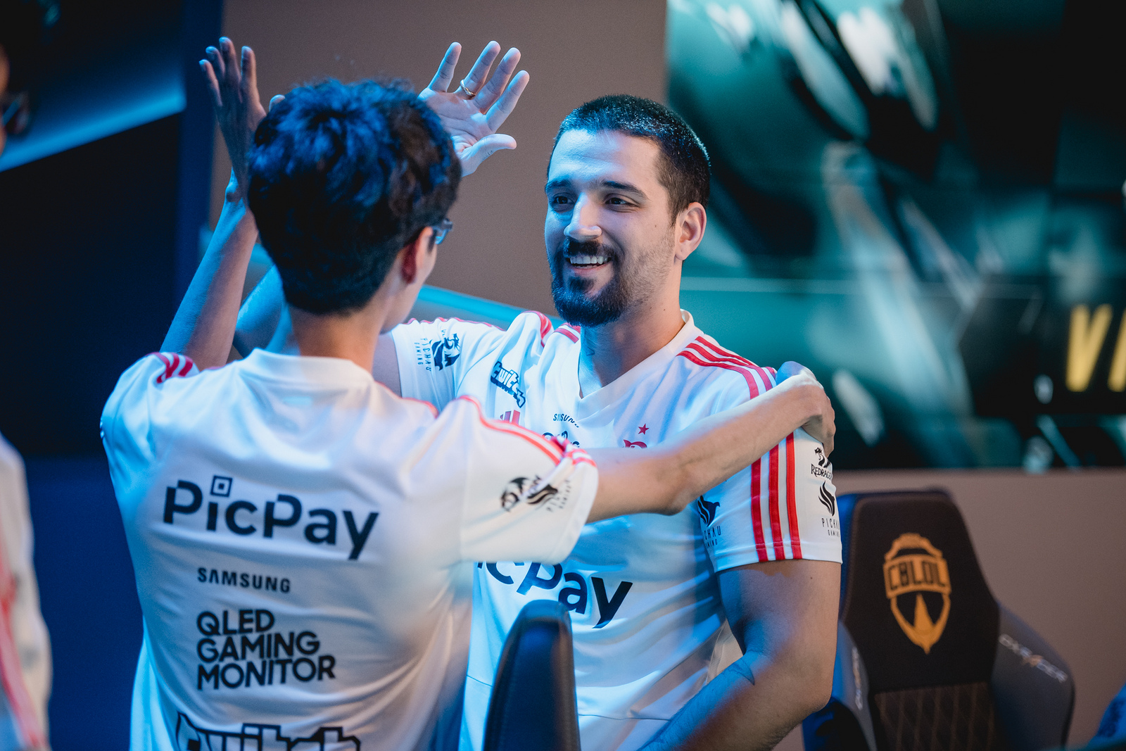 Flamengo continua invicto e KaBuM perde novamente