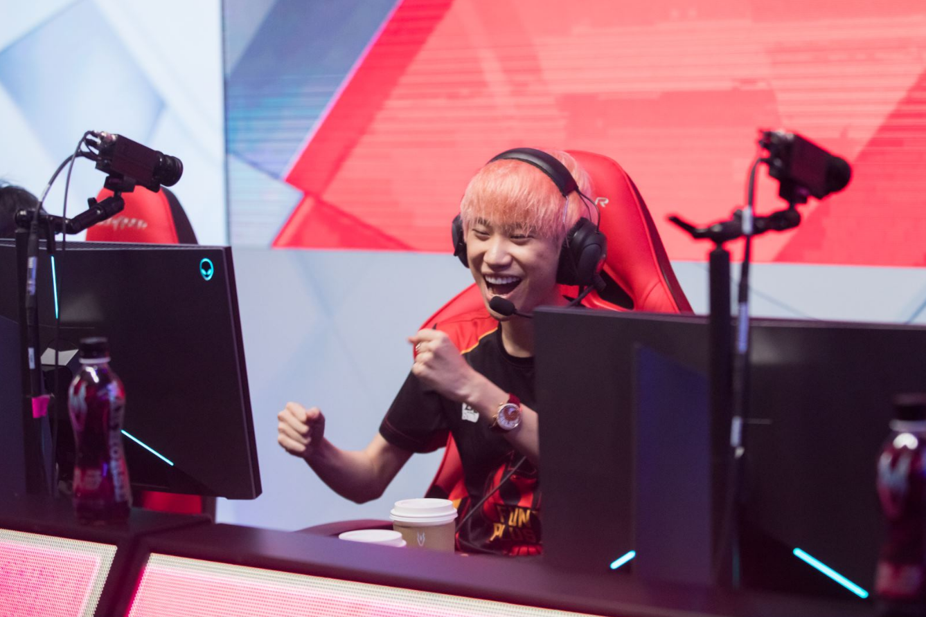 Doinb dá dica para jogadores de Yasuo: “Recomendo não jogar com este campeão”