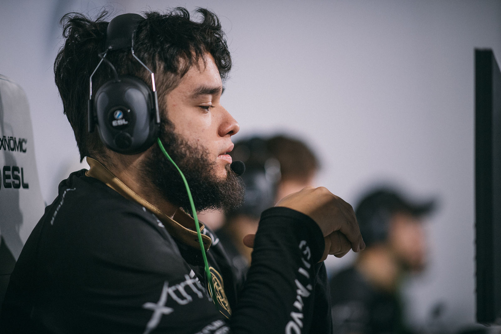 R6: Wag deixa a Ninjas in Pyjamas e Muzi será seu substituto