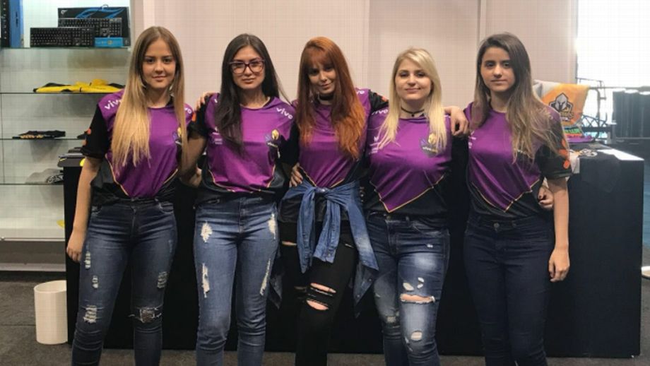 Grupo do Time das Lindas para Intel Challenge é definido