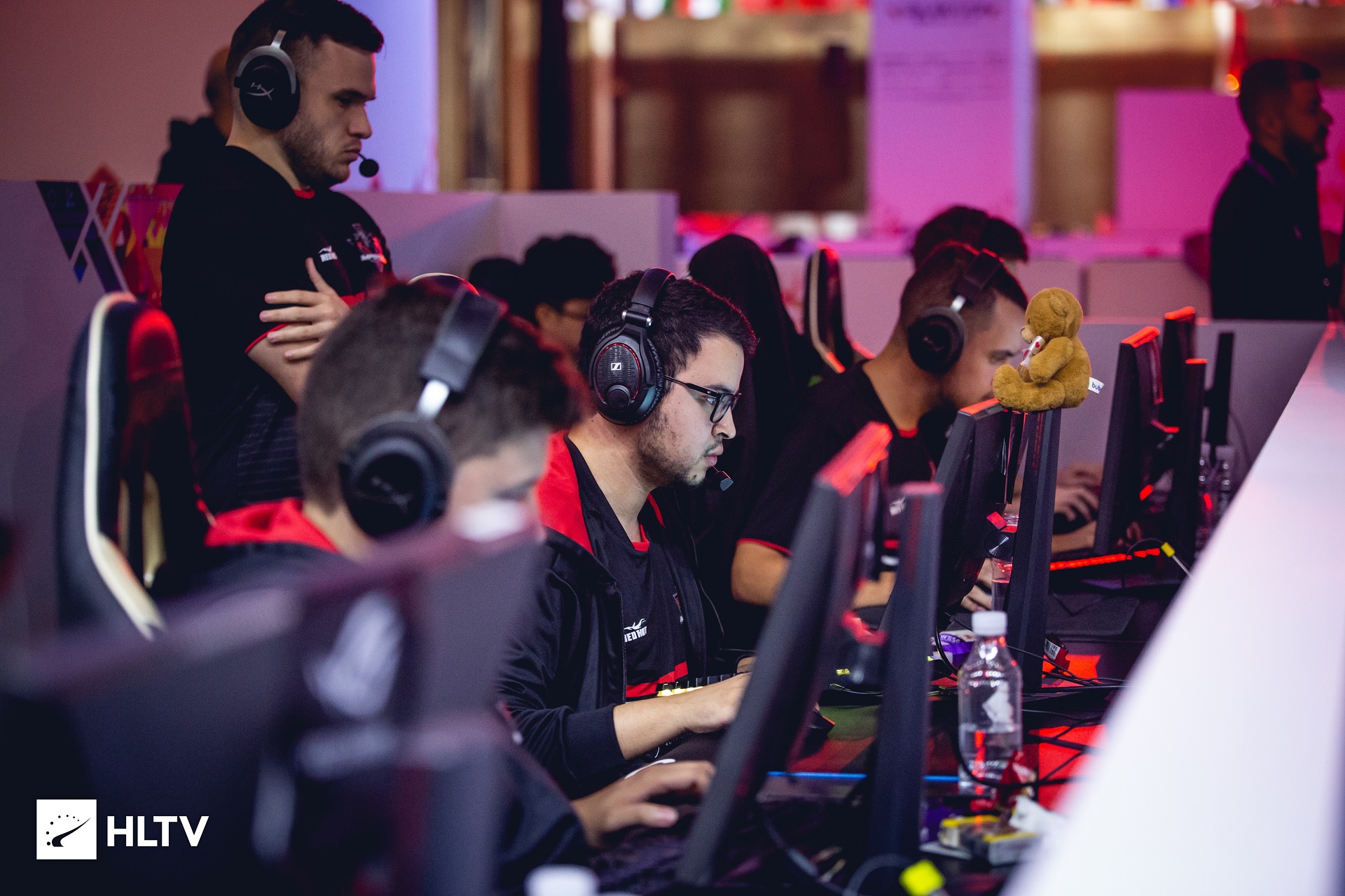 CSGO: Imperial vence confronto decisivo e fica próxima de segunda fase da WESG