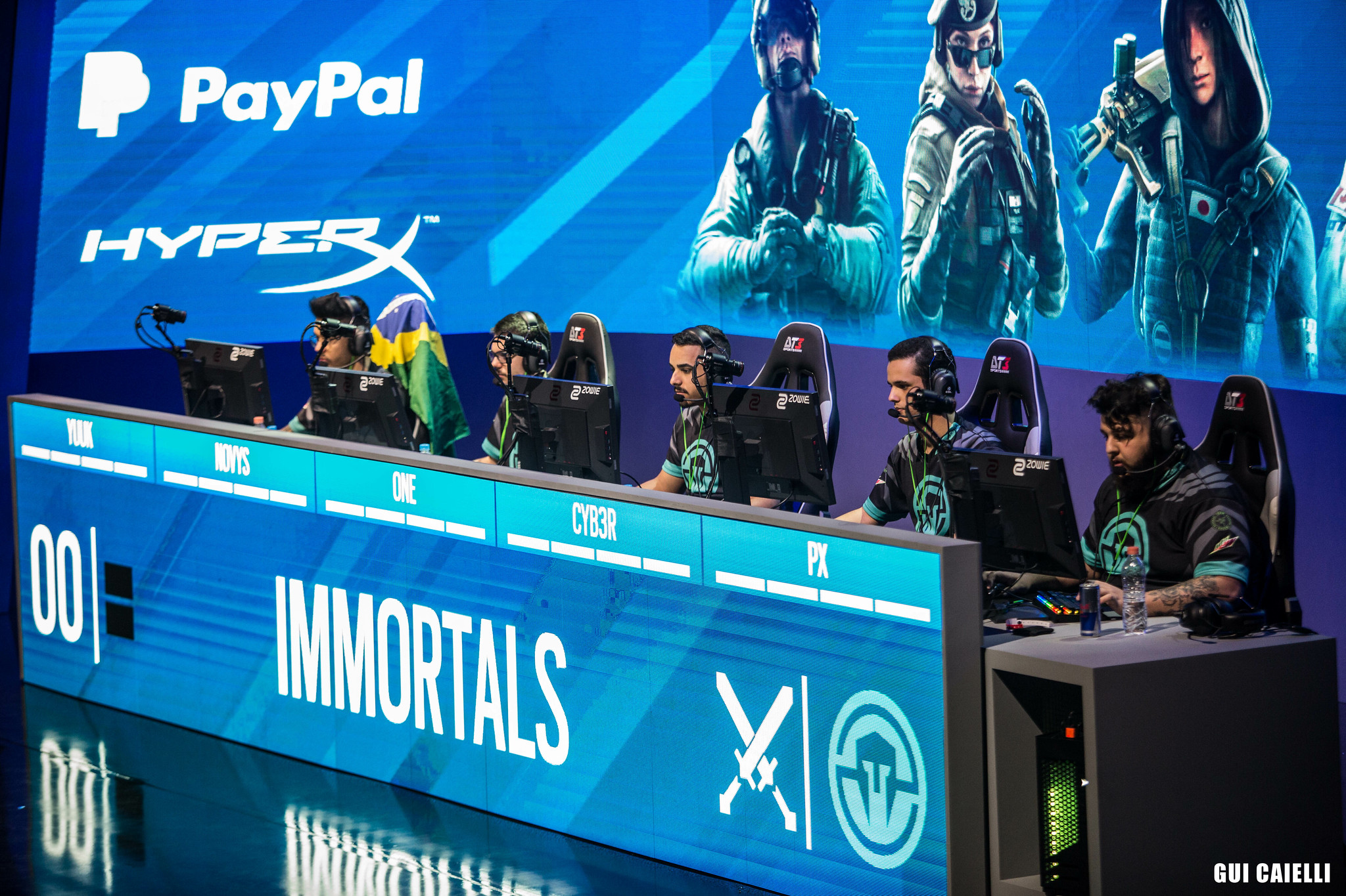 R6: Immortals e FaZe se classificam às finais da Pro League