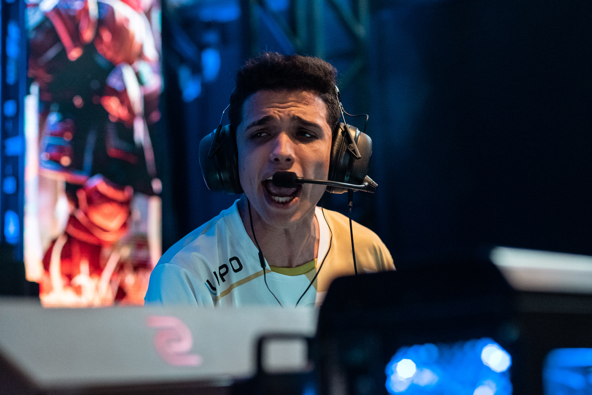 “Aqui no Brasil só tem jungler ruim, inclusive eu”, comenta 4LaN