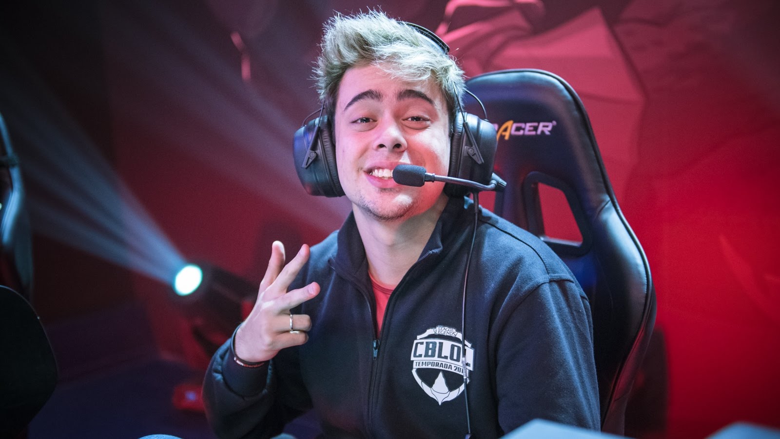 Voltado para alunos de escolas públicas, YoDa anuncia projeto beneficente