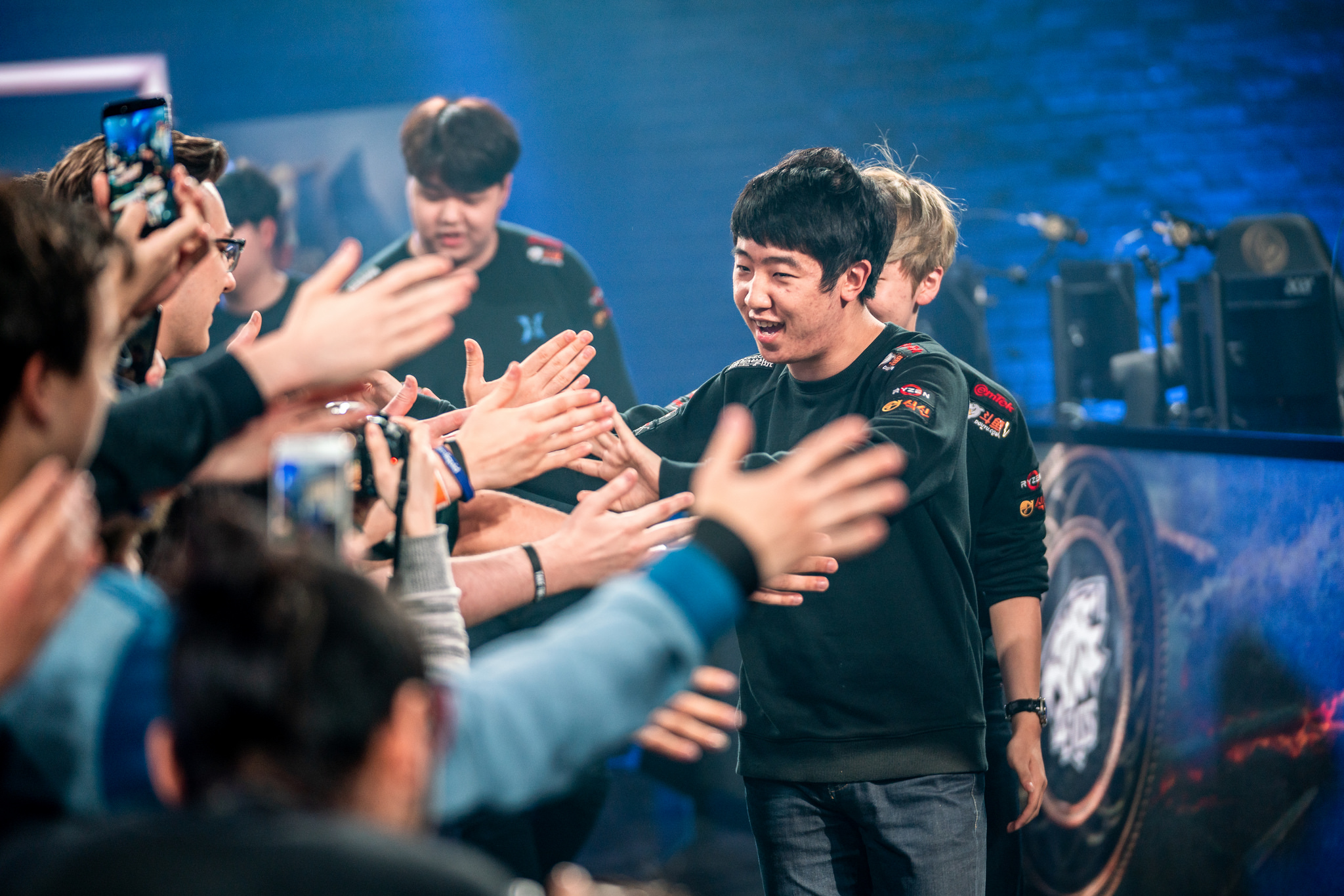 LoL: Os Dois Lados de Khan