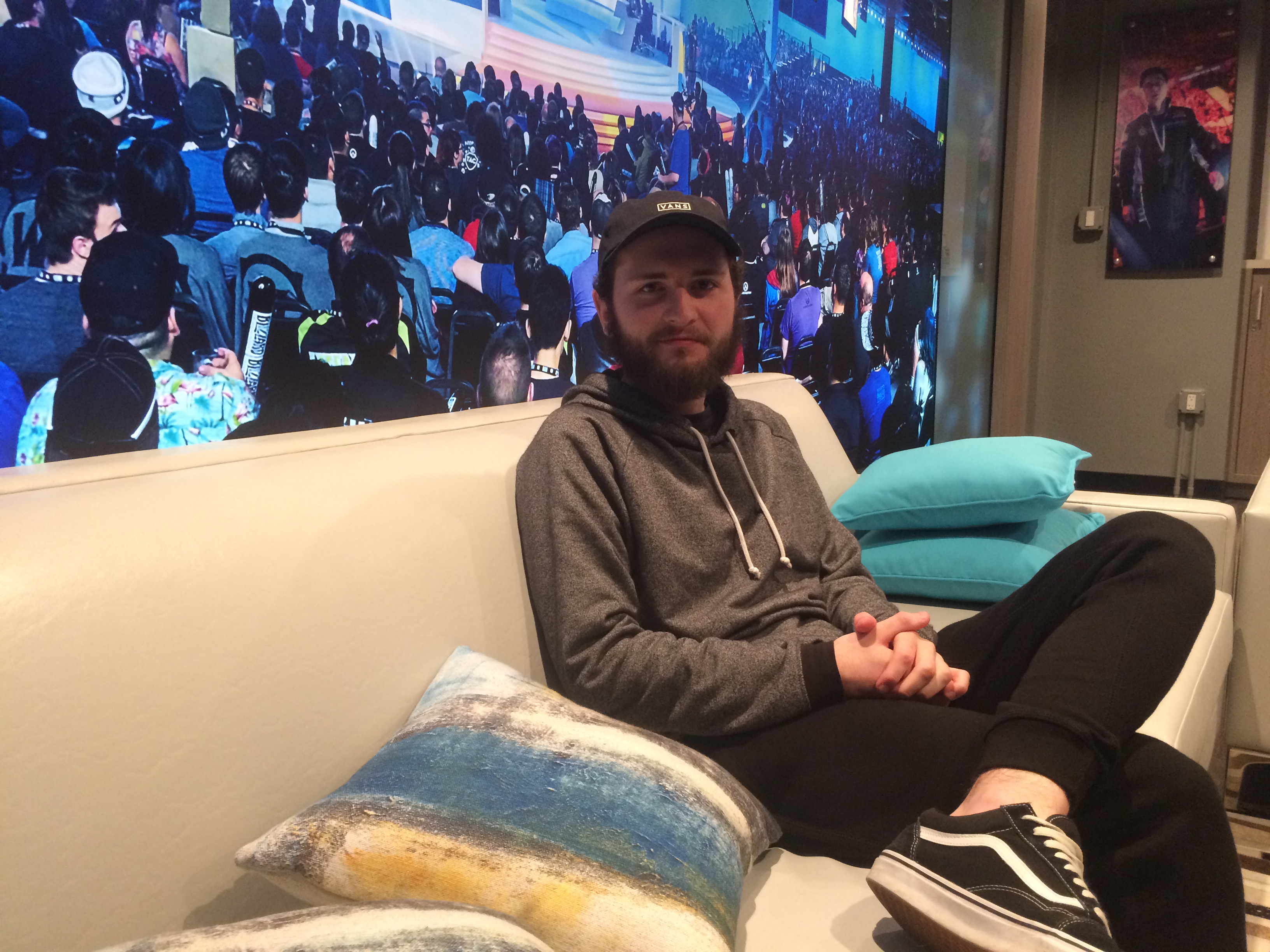 Lutando contra a reserva: a vida de Alemão na Overwatch League