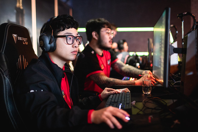 LoL: Mimic: “Treinamos bastante com a DFM e acredito que eles são um bom time”