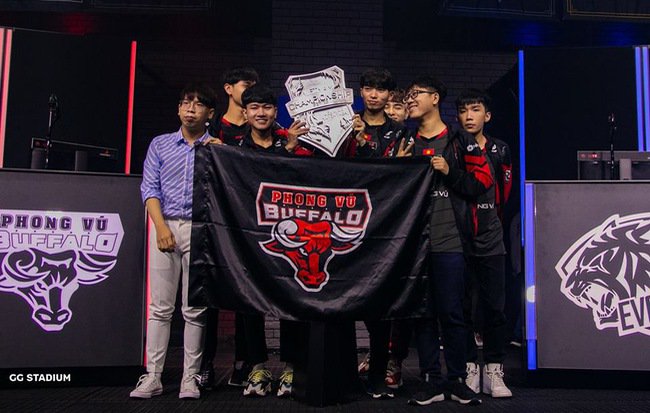 LoL: Phong Vũ Buffallo termina primeiro dia do MSI na liderança
