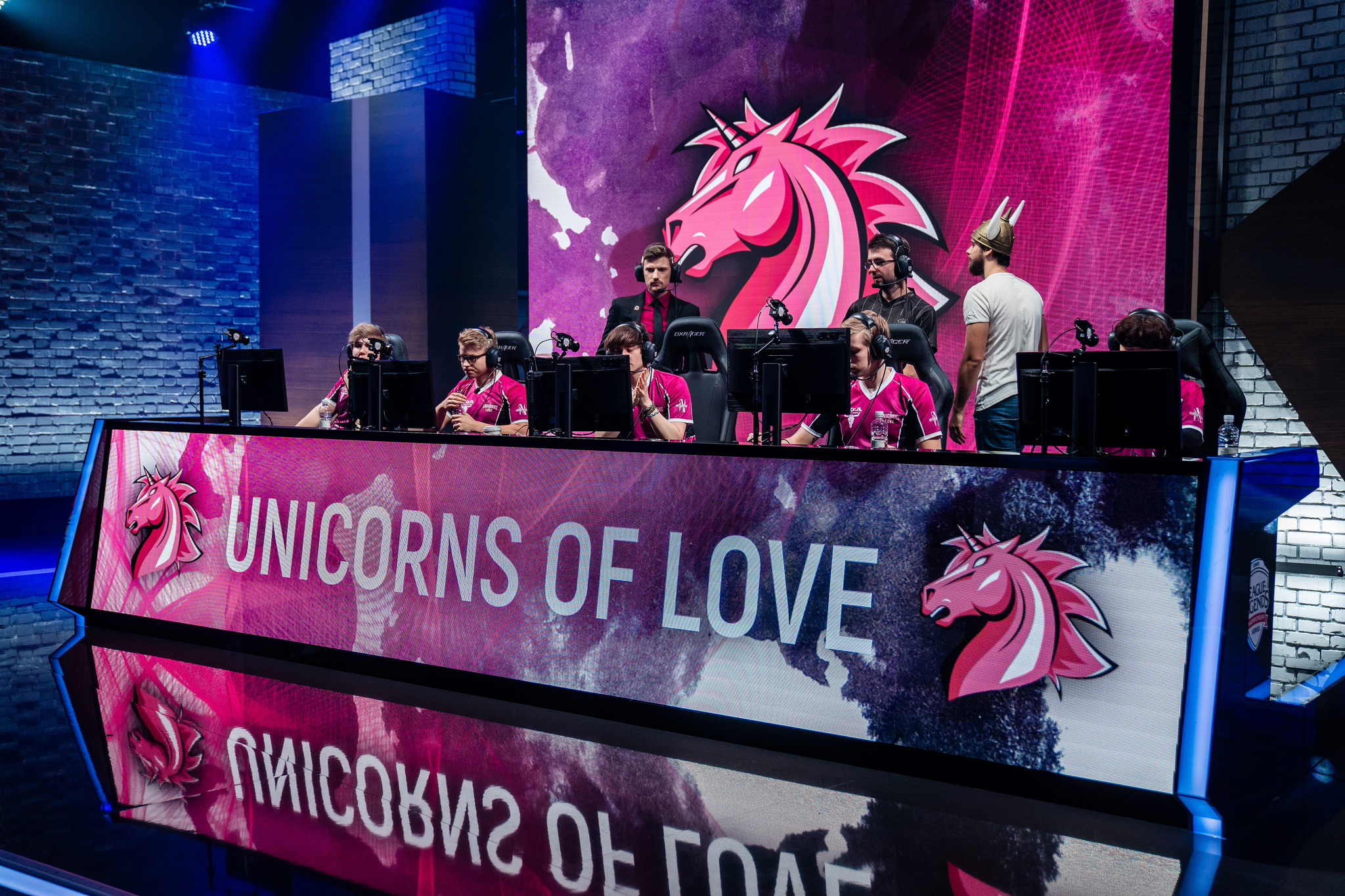 LoL: Unicorns of Love retorna ao cenário com equipe na LCL 2019