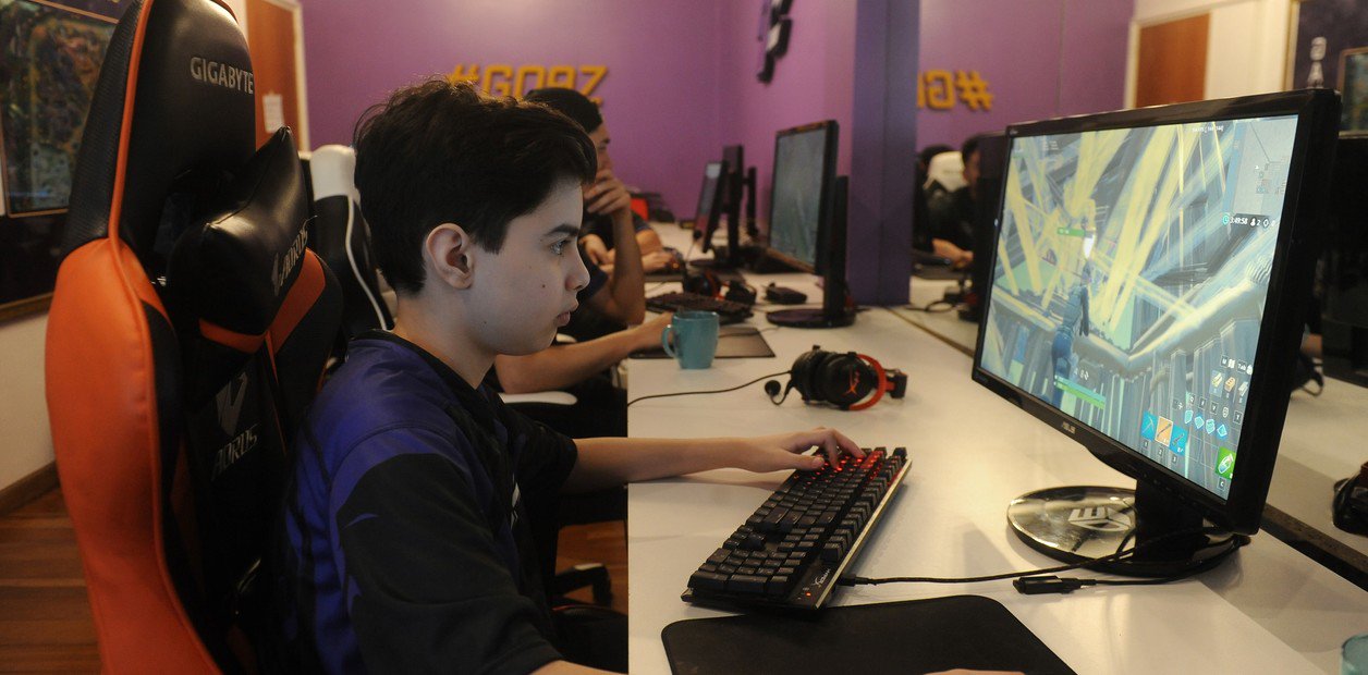 Argentino de 13 anos elimina TFUE no Mundial de Fortnite em belíssima jogada